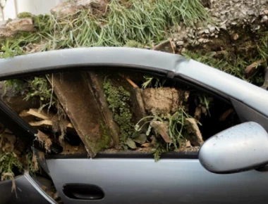 Δήμος Αθηναίων: Επιρρίπτει ευθύνες στην κυβέρνηση για την κατάρρευση των εγκαταλελειμμένων κτηρίων